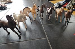 Schleich Pferde 8 Stück!!