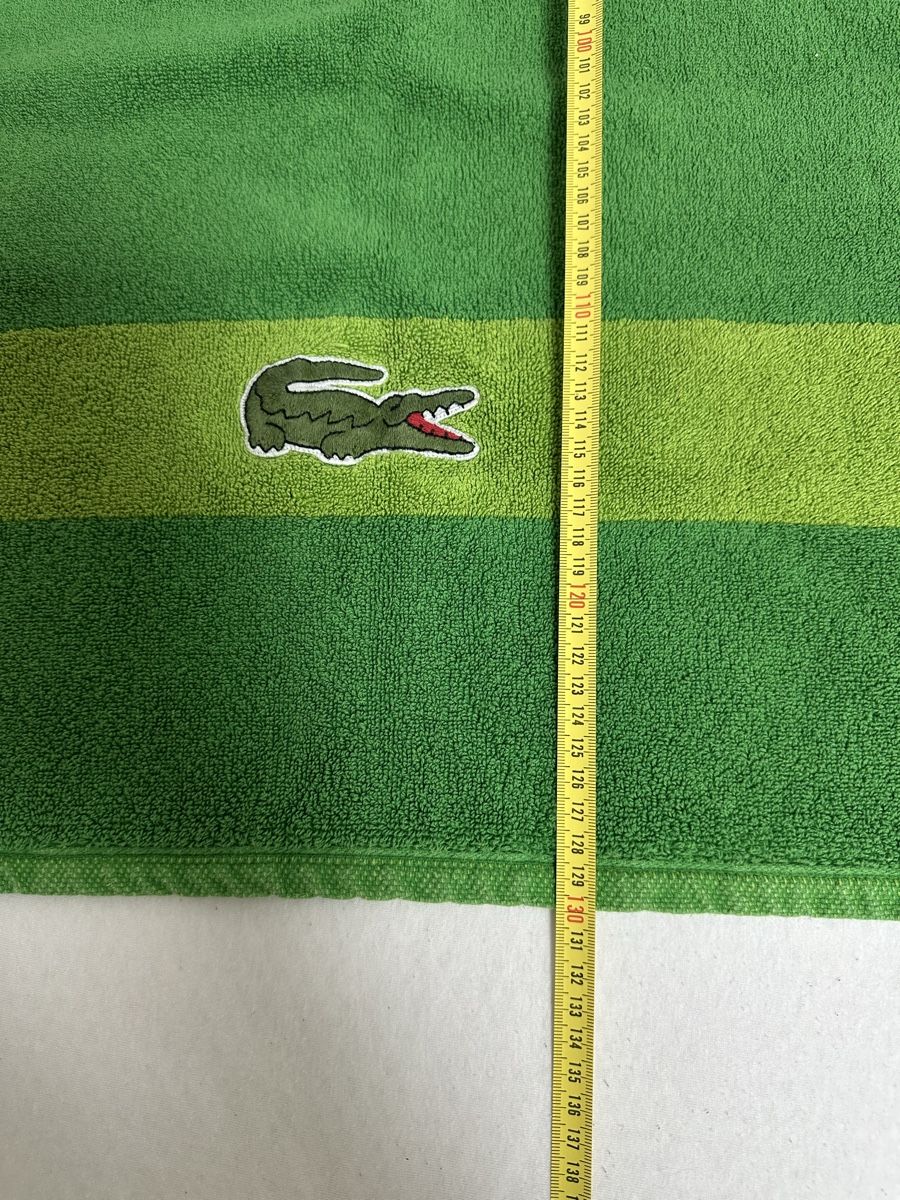 Lacoste Teli da bagno: Lacoste Duschtücher und Handtücher – Usato da Maienfeld venduto da tobeyl2020 6