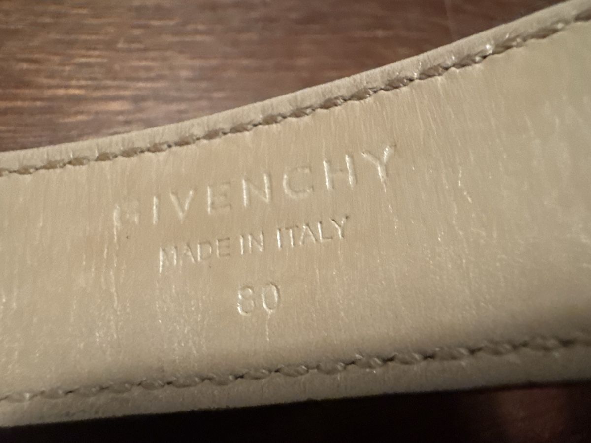 Givenchy Cinture: Givenchy Gürtel  – Usato da Liebefeld venduto da Tatts81 2