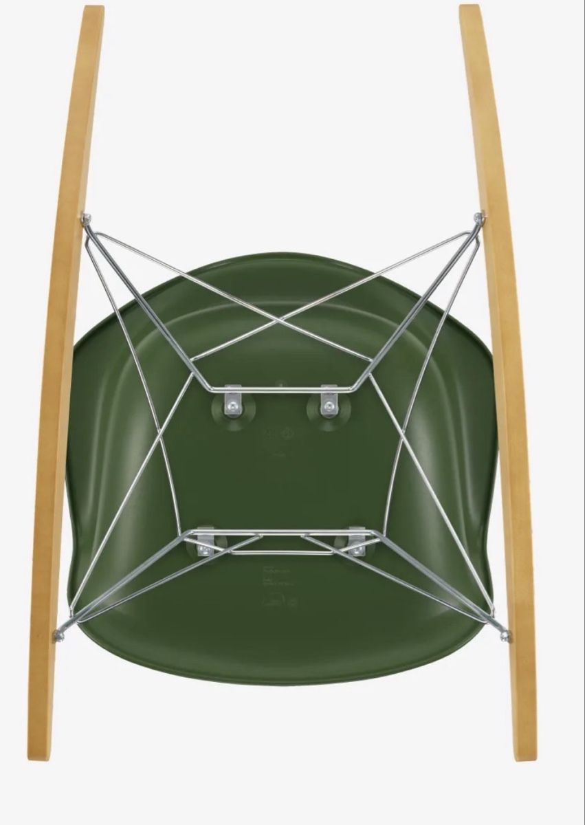 Vitra Sessel: Vitra Eames Dark Green Rocking Chair – Gebraucht aus Zürich von Secondhanddealer 1