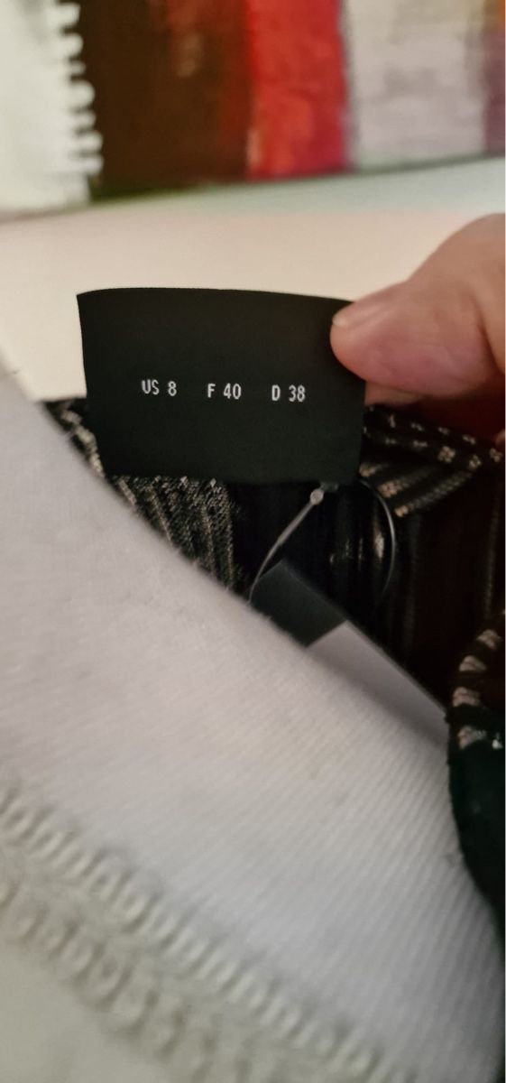 Akris Kleider: Akris Kleid, Gr. 38, Spitzenkleid! – Gebraucht aus St. Gallen von mania03 2