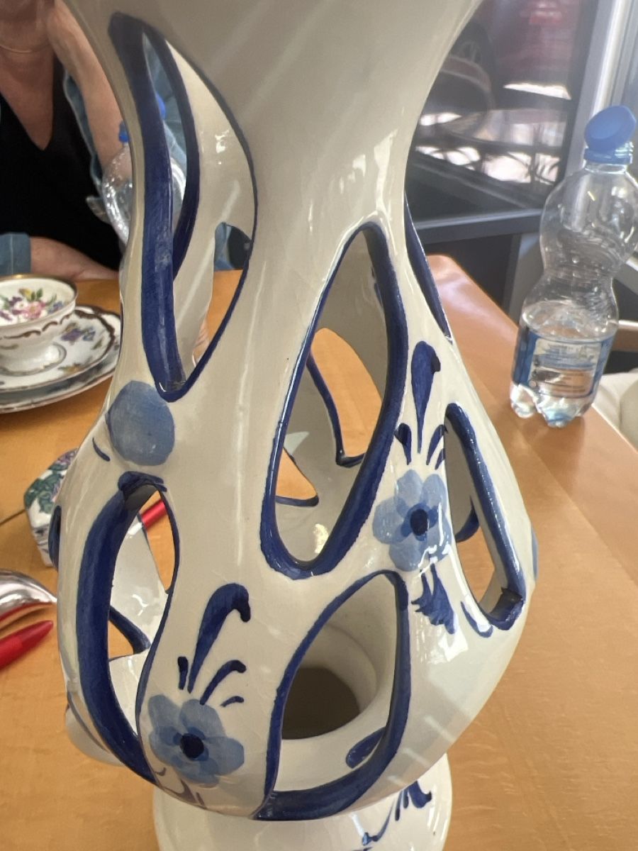 Lanternes: Handgemachte Keramik Laterne mit Blumenmuster.  – D'occasion à Rorschach par TrendyDeals 3