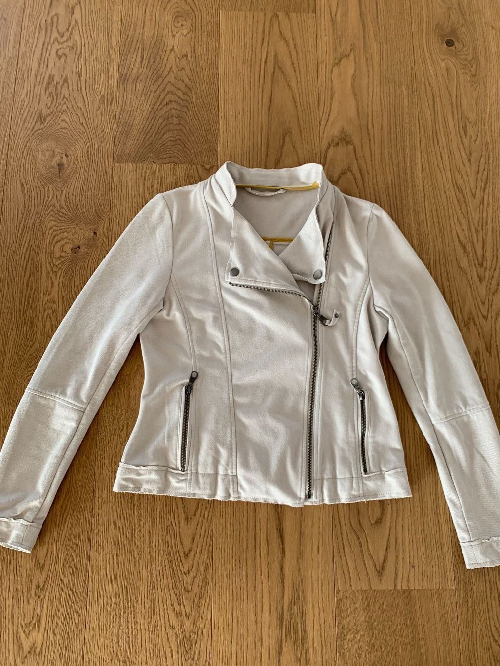 Nile Jacken: Nile Jacke/ Blazer, hellbeige, Gr.S – Gebraucht aus Schafisheim von tmeyer69