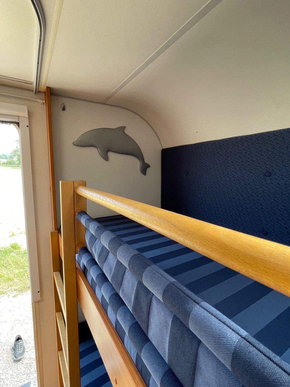 Bürstner Véhicules de camping: Bürstner Flipper 495 TK mit Etagenbett – D'occasion à Gachnang par hosti8547 2