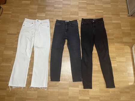 3 Jeanshosen Gr. 36 kurz