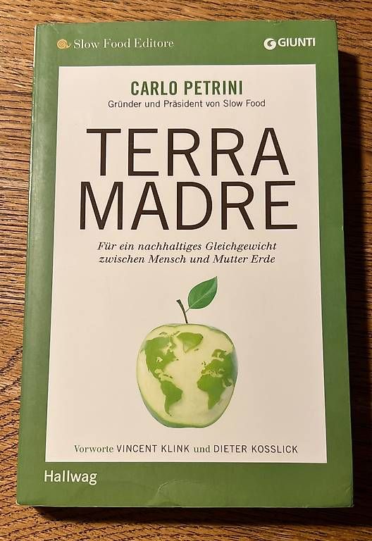Bücher: Terra Madre – Gebraucht aus Untersiggenthal von Sirvega