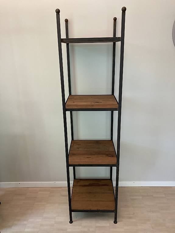 Scaffali: Regal aus Gusseisen – Usato da Thun venduto da allegra012 1
