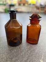 2 Apothekerflaschen Glas braun mit Stopfen vintage