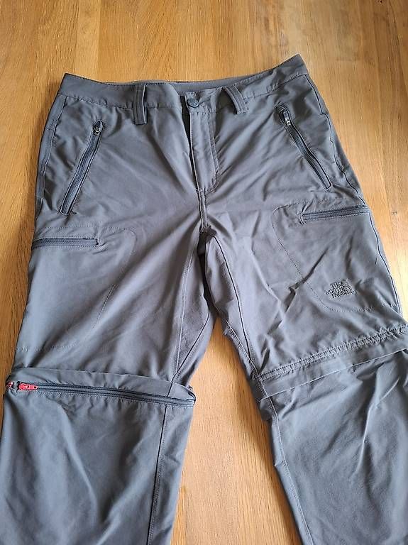 Pantaloni: Pantalon de marche convertible short  – Usato da Vuadens venduto da luc_l7p7 2