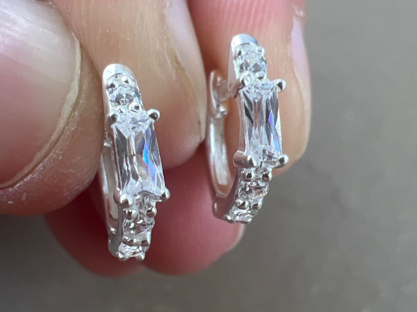 Ohrringe & -stecker: Creolen 925 Silber – Gebraucht aus Niederuzwil von leo_8857