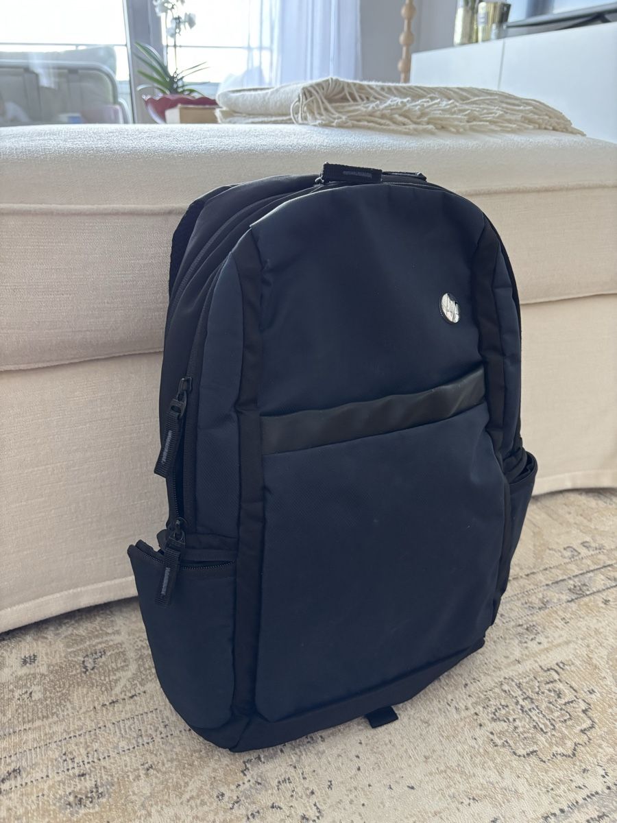 Zaini: HP Backpack in Blue Black  – Usato da Horgen venduto da lme_8kj7