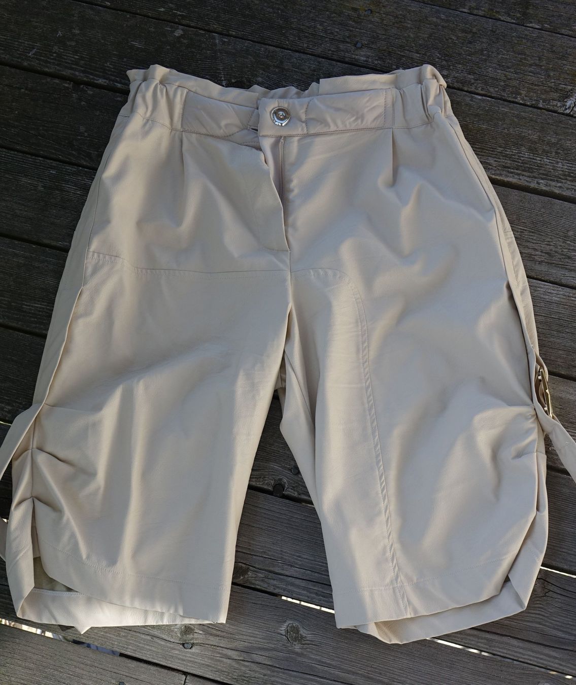Elisa Cavaletti Pantaloni: Sommer- Bermudahose Elisa Cavaletti – Nuovo (secondo la descrizione) da Ellikon a d Thur venduto da Solei7