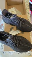 Yeezy 350 V2 Black