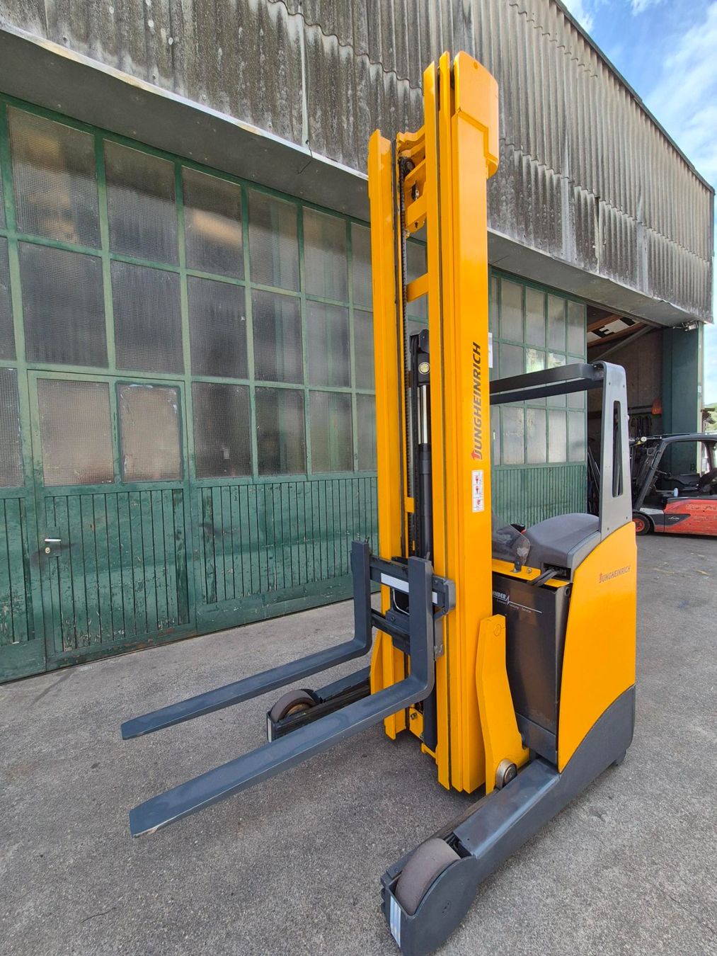 Jungheinrich Carrelli elevatori e a forche: Stapler Jungheinrich ETV214 – Usato da Aarau venduto da LM-Handel