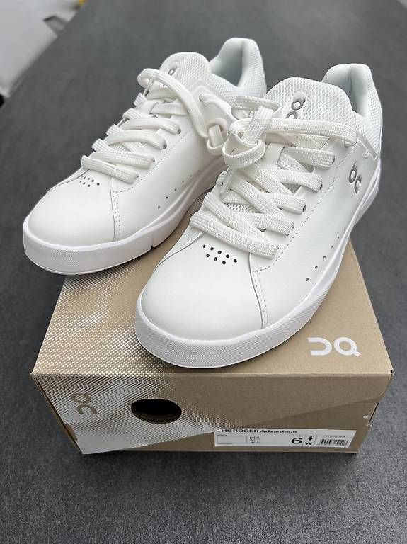 On Scarpe da donna: ON The Roger Advantage Gr. 37 NEU – Nuovo e nell'imballaggio originale da Altendorf venduto da Moto1