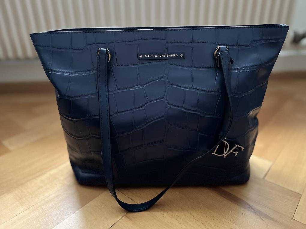 Borse da donna: Sac en cuir neuf – Nuovo e nell'imballaggio originale da Lausanne venduto da inesacl