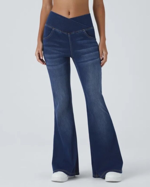 Halara Jeans: Schlaghosen – Nuovo (secondo la descrizione) da Innerthal venduto da System_of_a_down
