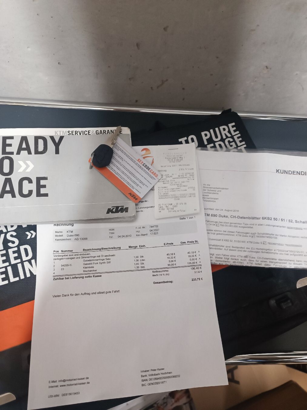 KTM Route: KTM Duke 690  – D'occasion à Oeschgen par timeout_helvetia 1
