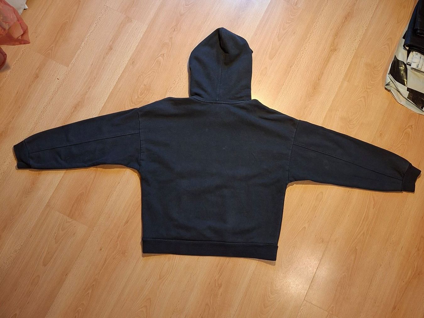 Levi's Maglioni & Felpe: Pull Levi’s Noir taille S – Usato da Épalinges venduto da lola_vp_99 1