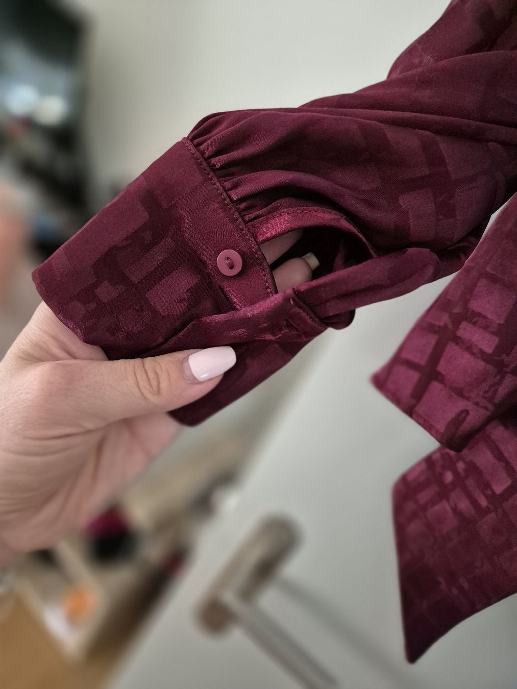 Camicette: Damen Bluse Schleife Bordeaux Grösse 36  – Nuovo (secondo la descrizione) da Zürich venduto da mit_jz2x 1