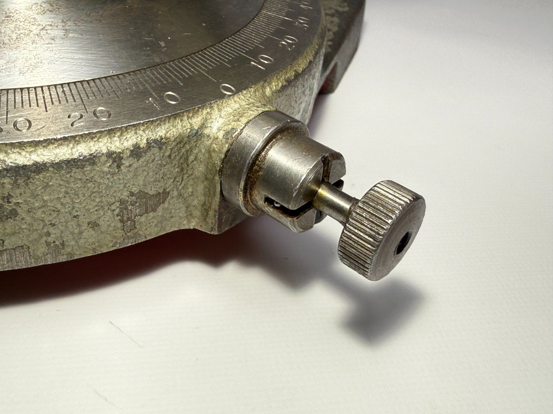 Tutti gli attrezzi: Kugelschraubstock 80mm RID – Usato da Boswil venduto da ABLagerBoswil 2