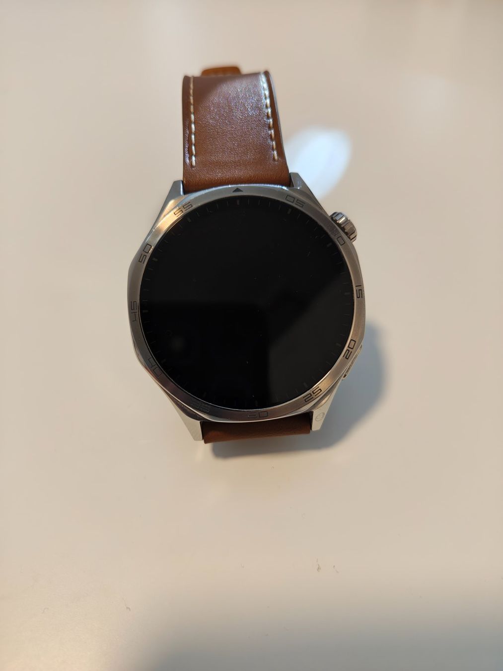 Huawei Smartwatch: Smartwatch Huawei Watch GT 5 – D'occasion à Solduno par nicola.maghi 3