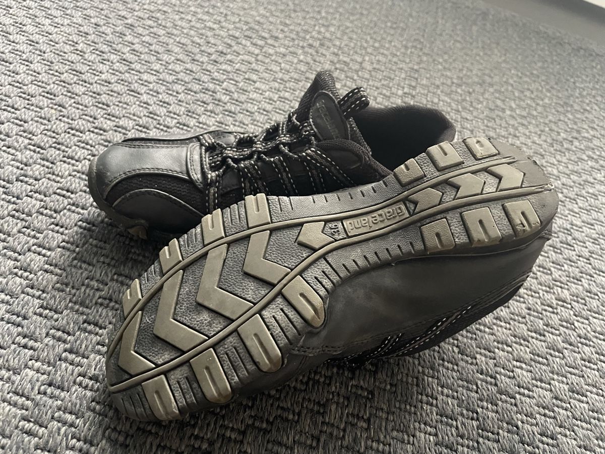 Scarpe per ragazze: Turnschuh-Paket Grösse 36 – Usato da Wegenstetten venduto da Marcus2222 3