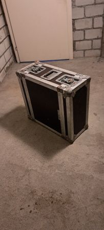 Transport Case für Beleuchtungs- oder Verstärkergeräte