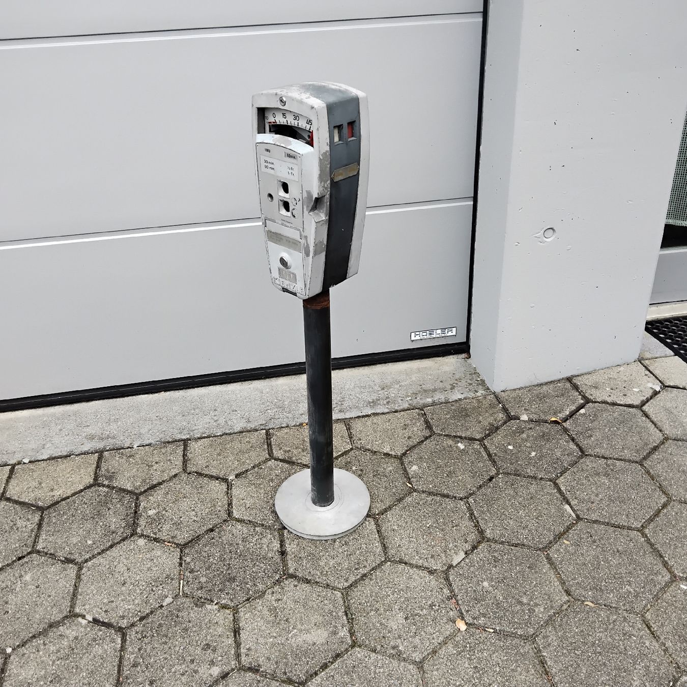 Sonstiges zum Sammeln & Seltenes: Originale Parkuhr Kienzle - Deko oder Restauration! – Defekt aus Jonen von Brokk 5