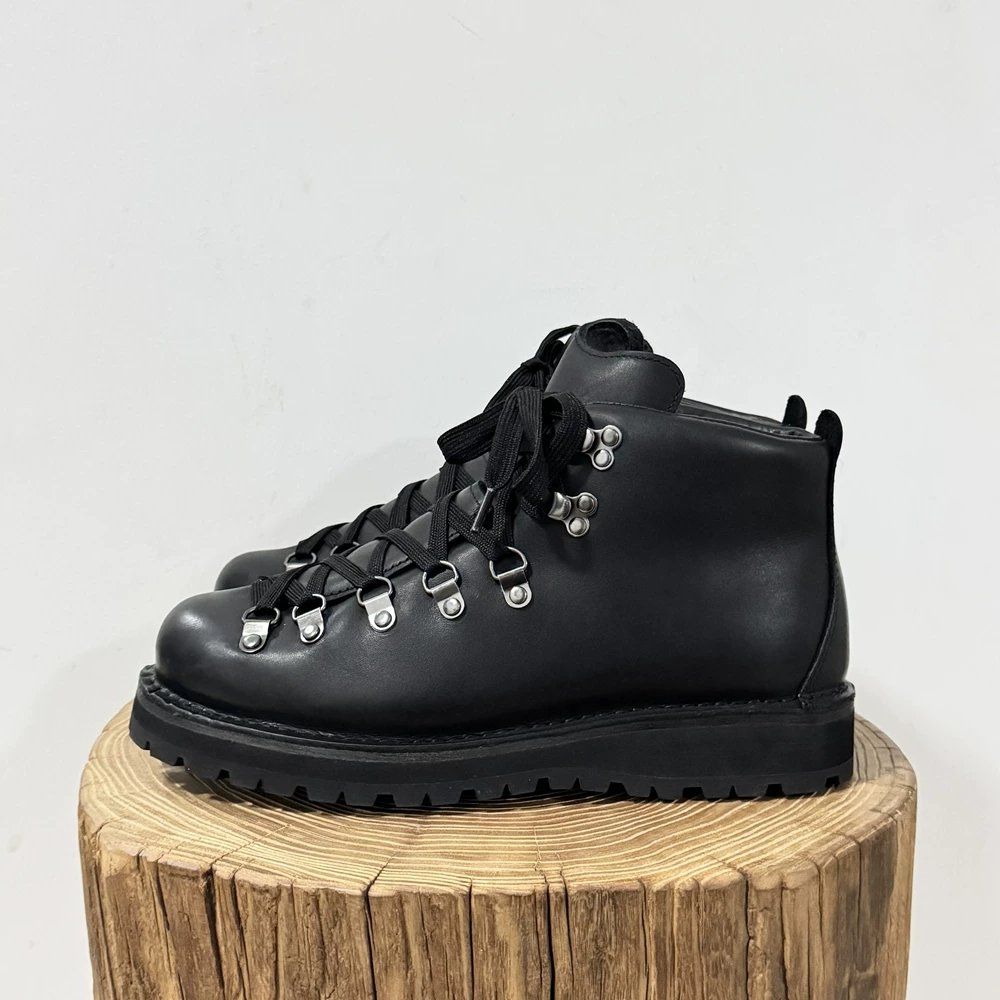Scarpe da uomo: Mountain Hiking Boots / Wanderschuhe – Nuovo (secondo la descrizione) da Schlieren venduto da coolgearonly 1