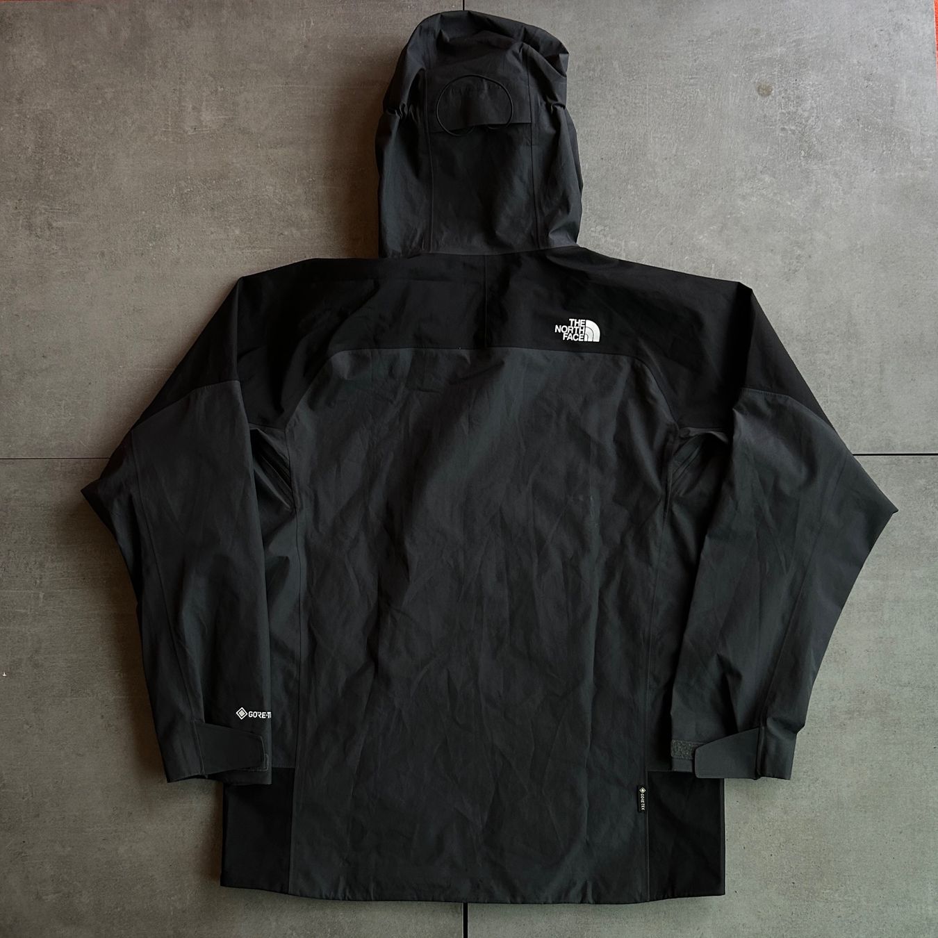 Giacche: The North Face Grey Black Goretex Hardshell Jacket – Usato da Bern venduto da shoprestoredvintage 4