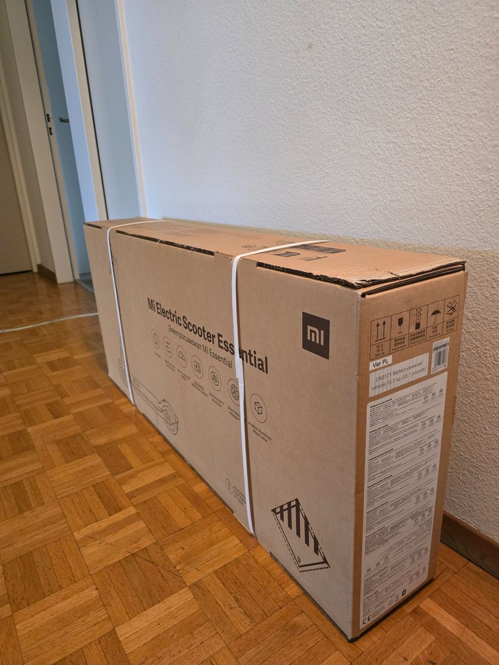 Scooter: Xiaomi Mi Essential E-Scooter – Nuovo e nell'imballaggio originale da Zürich venduto da Cero7 2