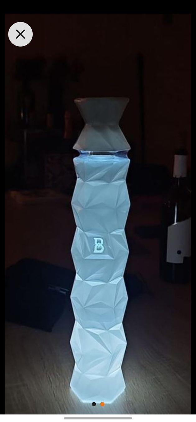 Belvedere Bevande alcoliche: Belvedere Vodka Limited Edition – Nuovo e nell'imballaggio originale da Sevelen venduto da Marcnahoe 1