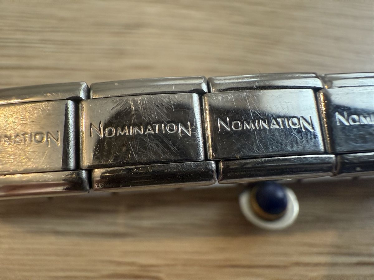 Bracciali & Braccialetti: Nomination Charm Armband mit Buchstaben & blauen Steinen – Usato da Wettingen venduto da Ni_la_lo 3
