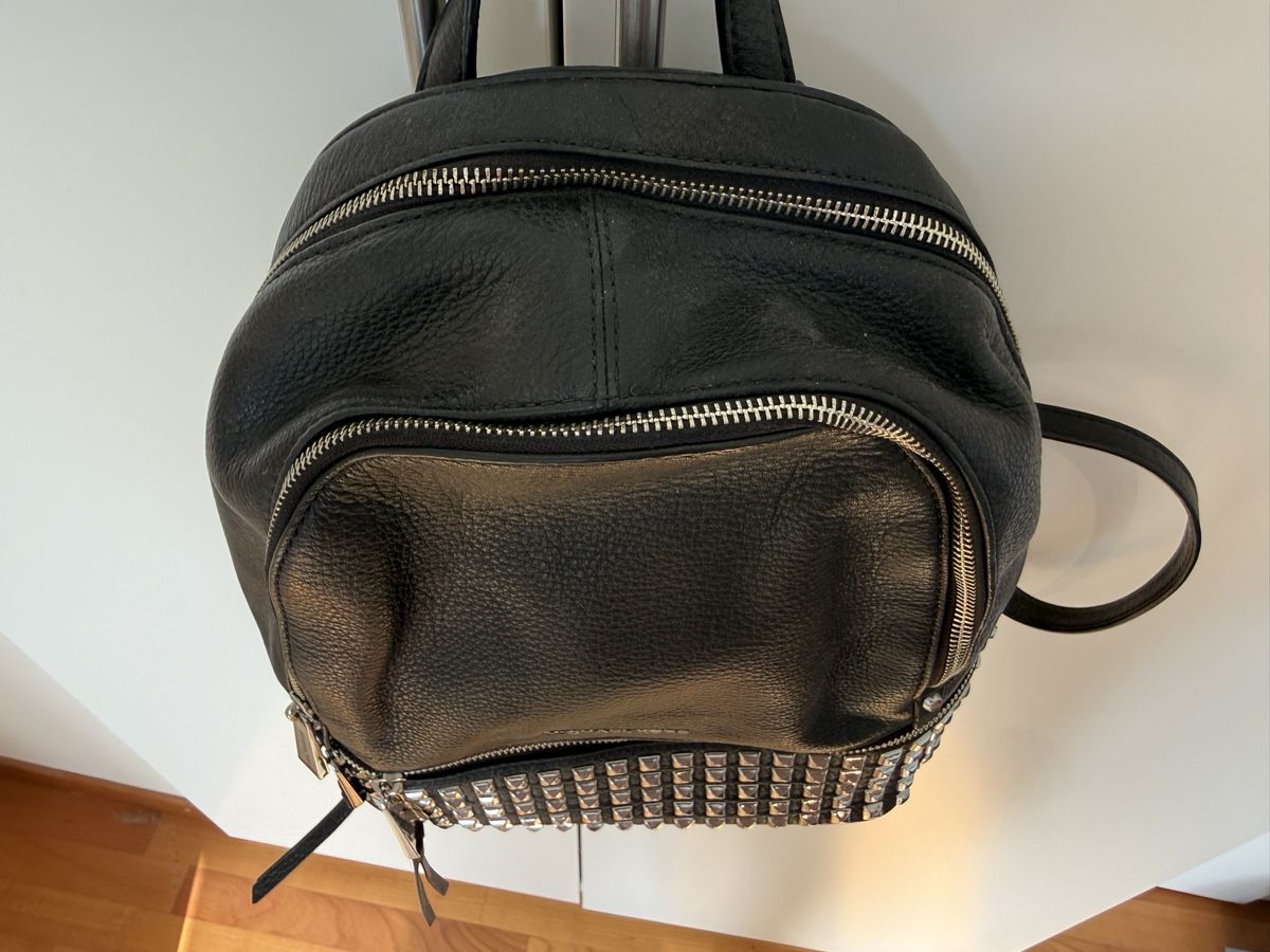 Michael Kors Zaini: Michael Kors Rucksack schwarz mit Metall Elementen – Usato da Eglisau venduto da Nic1906 4