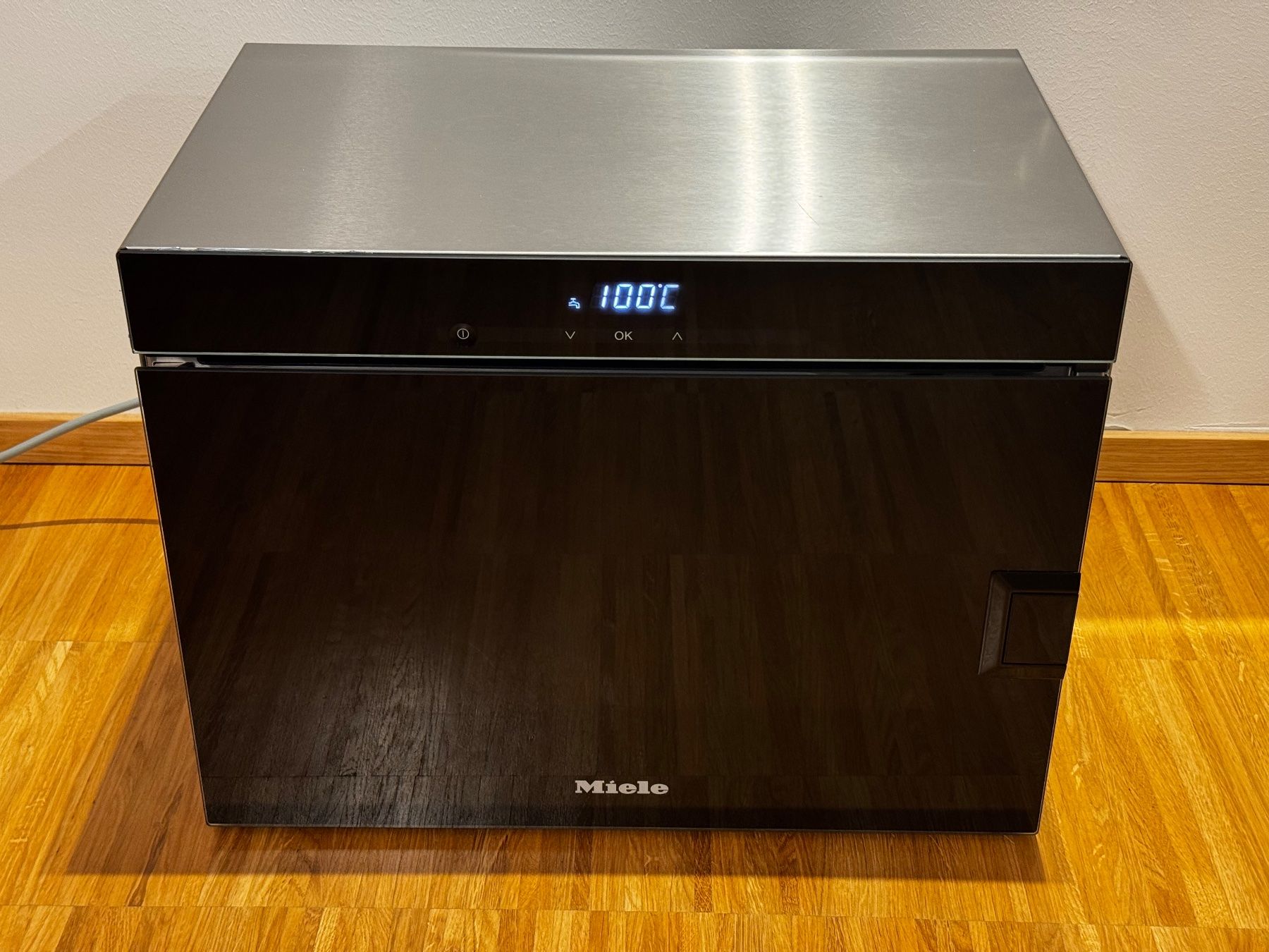 Miele Elettrodomestici da cucina: Miele Dampfgarer 6010-CH S – Usato da Zürich venduto da gian998