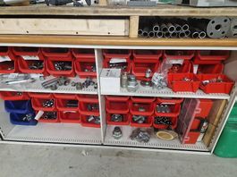 Lager mit 3/4" Fittingen/Gewindeschneidmaschine/Rohren