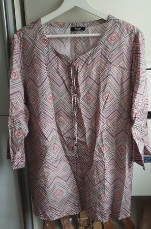 Frapp schöne Bluse Gr. 44