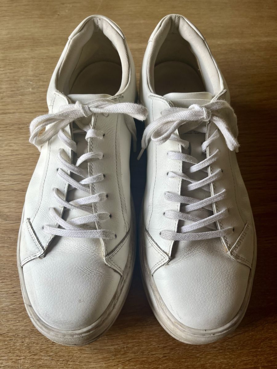 Damenschuhe: VAGABOND Ledersneaker Grösse 42 – Gebraucht aus Davos Dorf von tati015