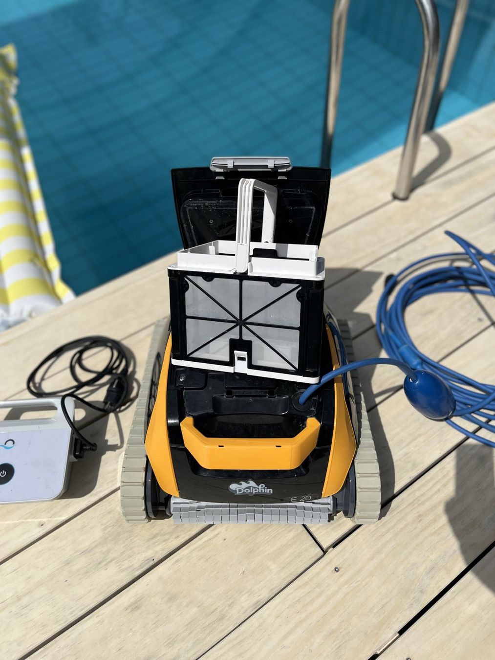 Dolphin Accessori per Piscine: Poolroboter – Usato da Lufingen venduto da Brillo7 2