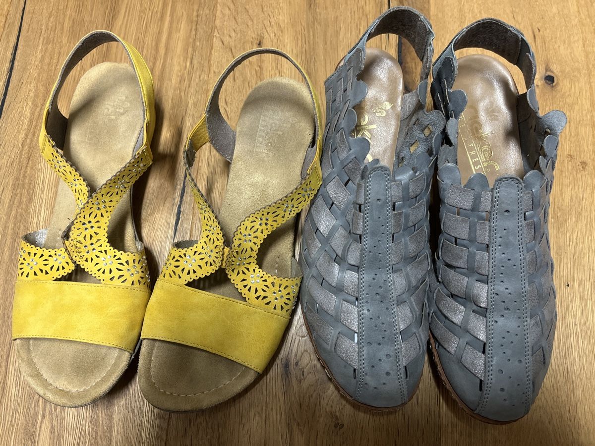 Rieker Scarpe da donna: 2 Paar Rieker Schuhe Gr. 39 – Usato da Rudolfstetten venduto da Stern042