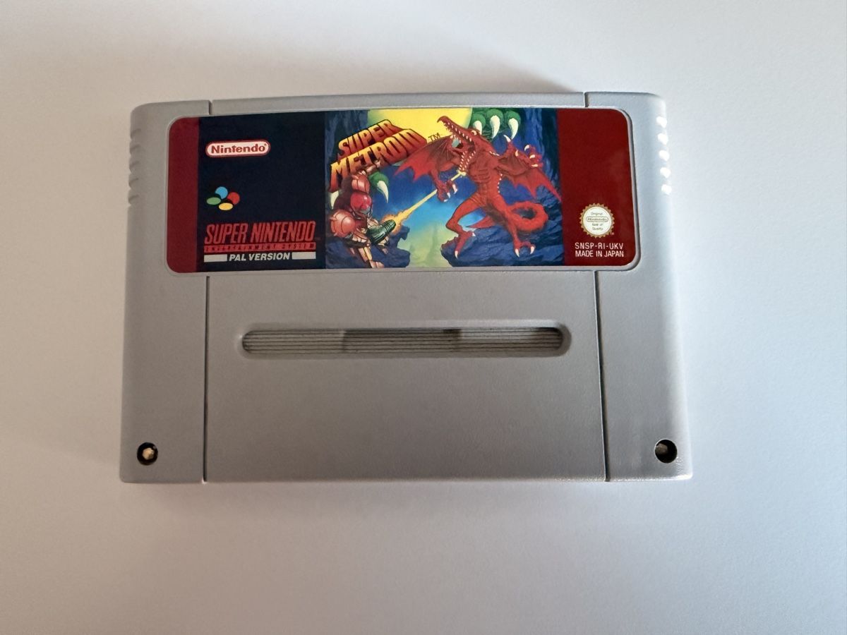 Nintendo Giochi: Super Metroid SNES – Usato da bern venduto da Wankdorf_Retro