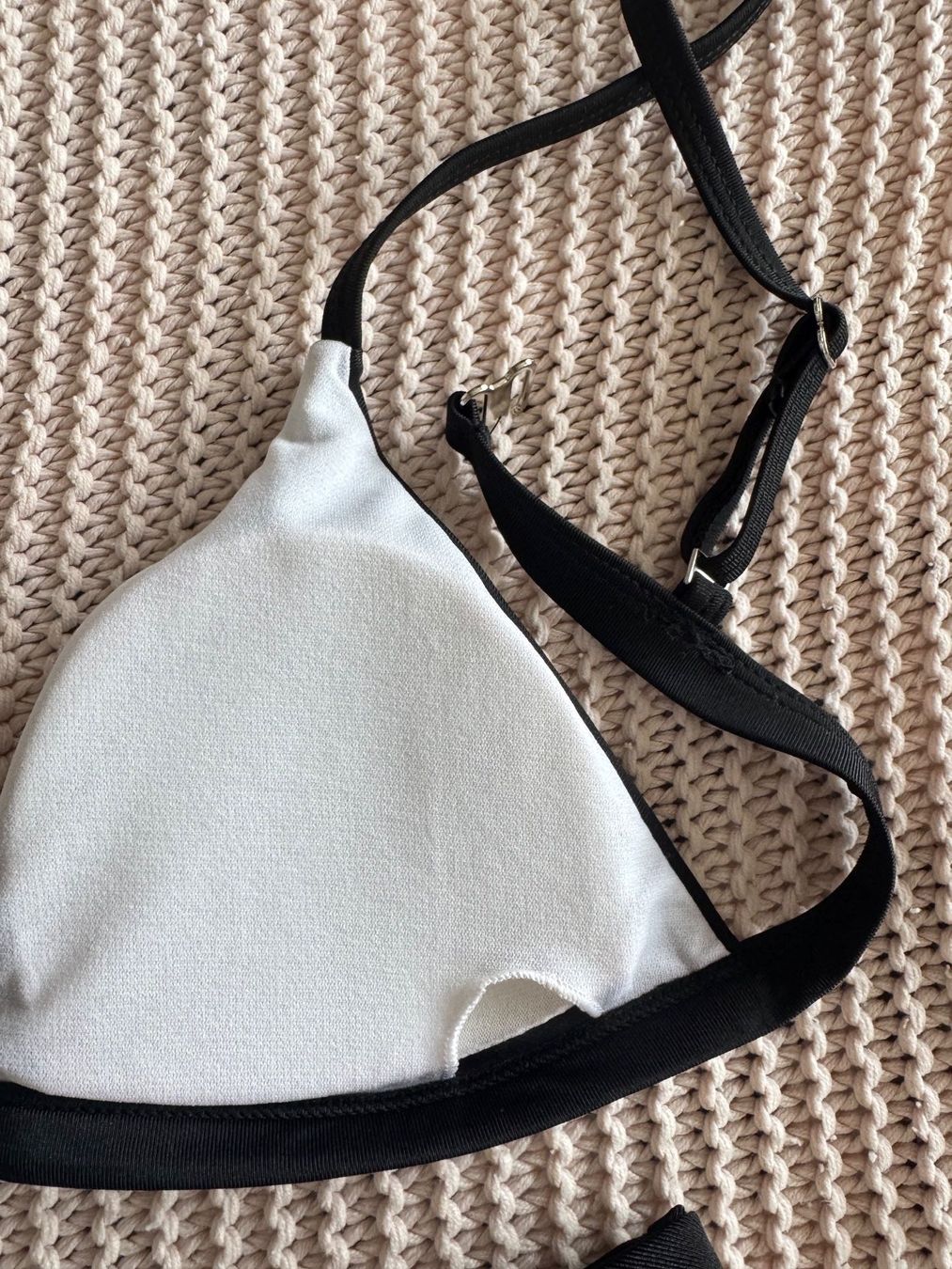 Costumi da bagno & Bikini: Maillot de bain noir – Usato da Montreux venduto da Izapechee 4
