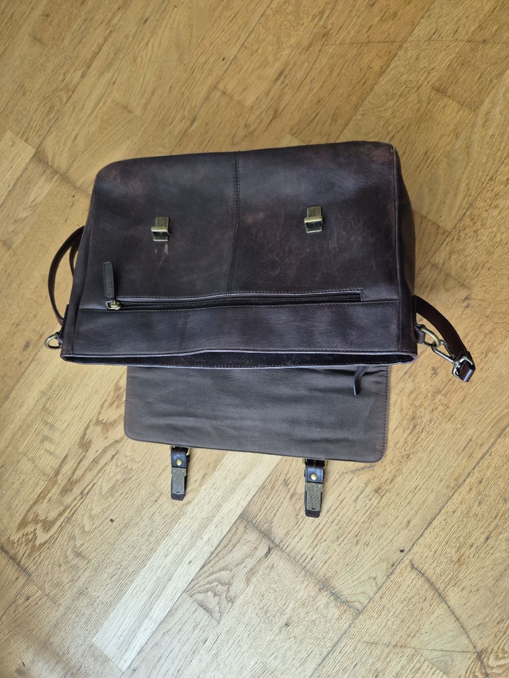 Navyboot Valigie & Borse: Ledertasche Naviboot – Usato da Wagen venduto da spoomaa 2