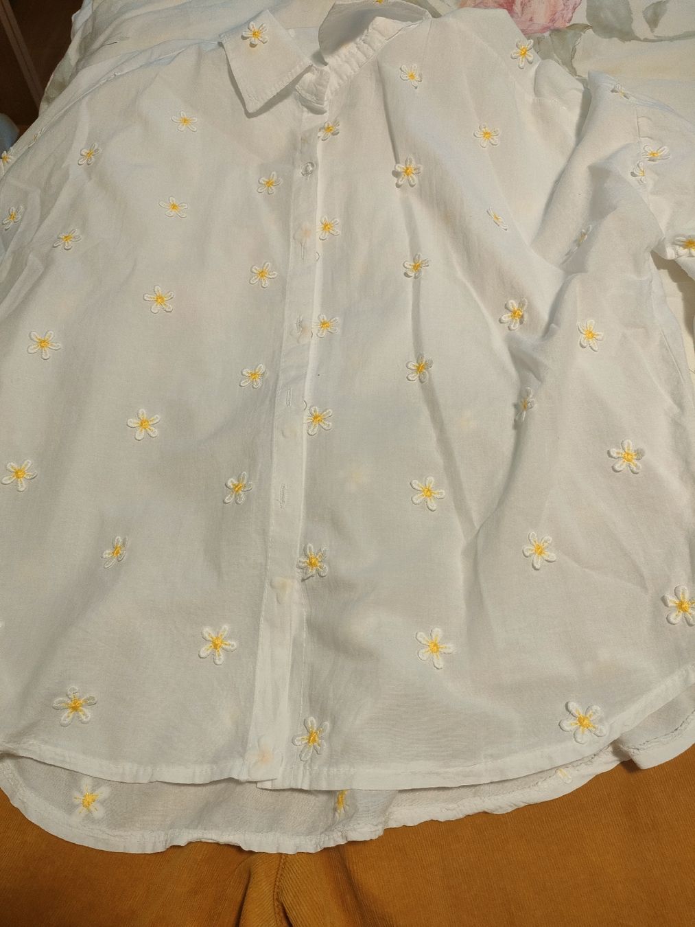 Camicette: Bluse mit Applikationen – Usato da Brugg AG venduto da Mashaba 7