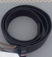 Cintura in pelle nera, nuova, elegante e versatile