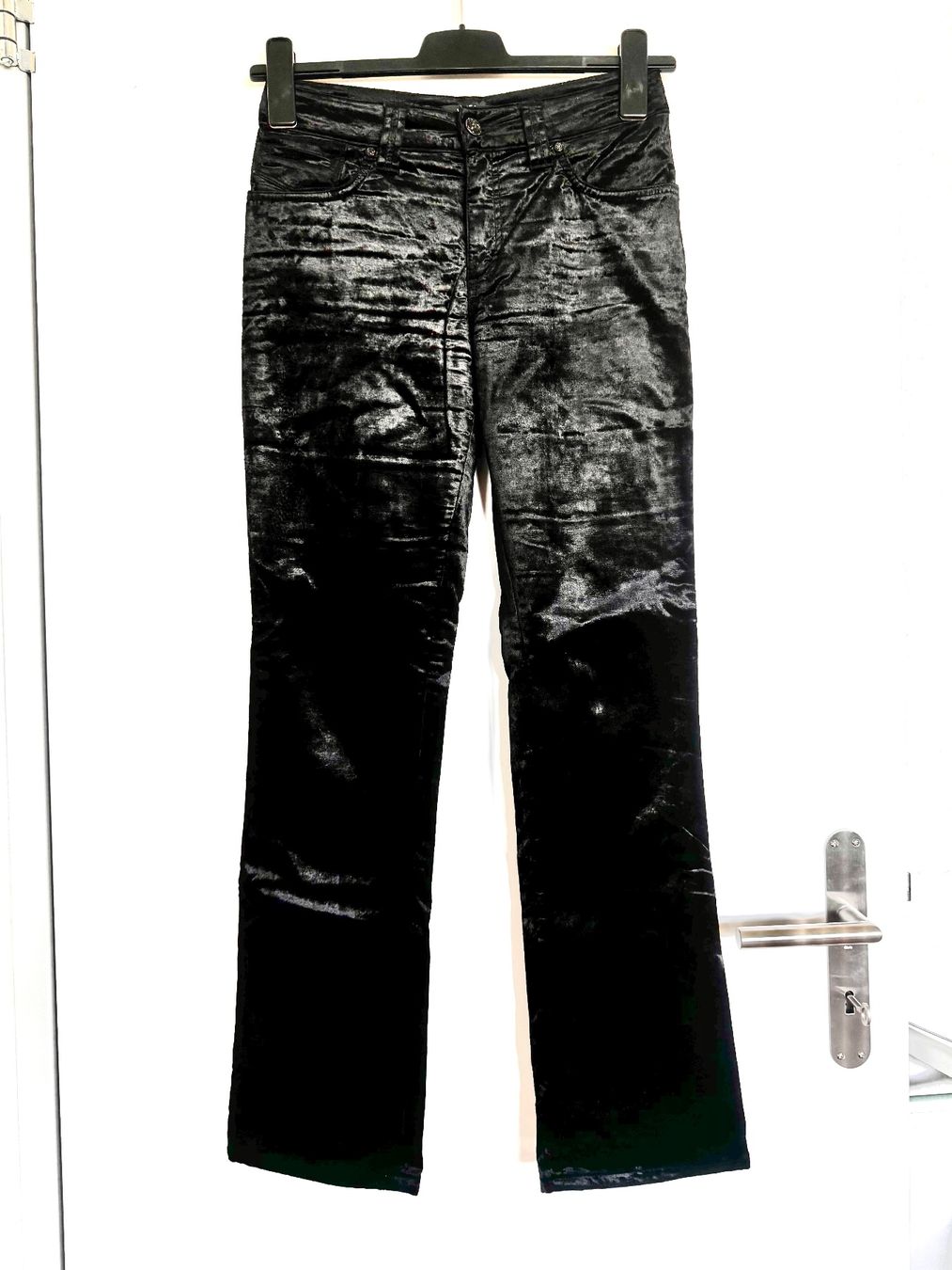 Versace Pantaloni: Versace Samthose, Schwarz, Top Zustand - Grösse 27 – Usato da Eschenbach SG venduto da Kitka01 1