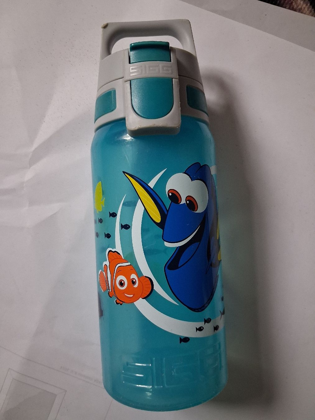 Sigg Borracce & Thermos: SIGG Kinder Trinkflasche Nemo/Dorie – Usato da Weiach venduto da Musikmaengu
