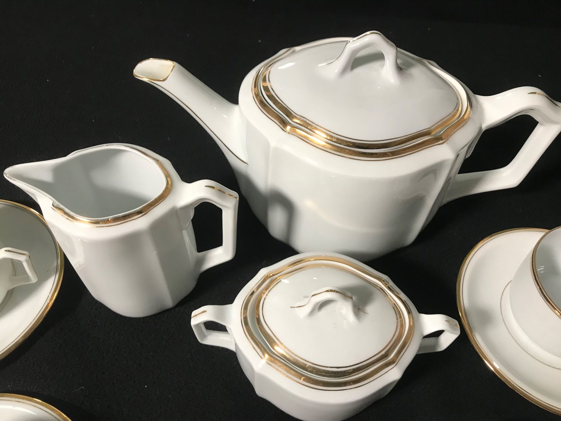 Seltmann Kaffee- & Teegeschirr: Teeservice Seltman, Goldrand – Gebraucht aus Winterthur von  1