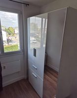 Kleiderschrank gratis